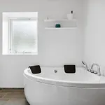 Keijo - 150m From The Sea By Interhome * Knebel
