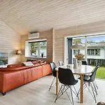펜션 Keijo - 150m From The Sea By Interhome *