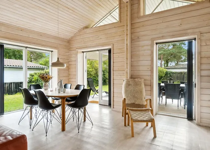 Keijo - 150m From The Sea By Interhome Knebel